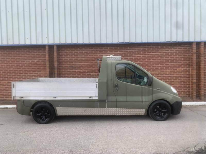 Renault Trafic Pcll29dci 115 Platform Cab - 2009 Green #4