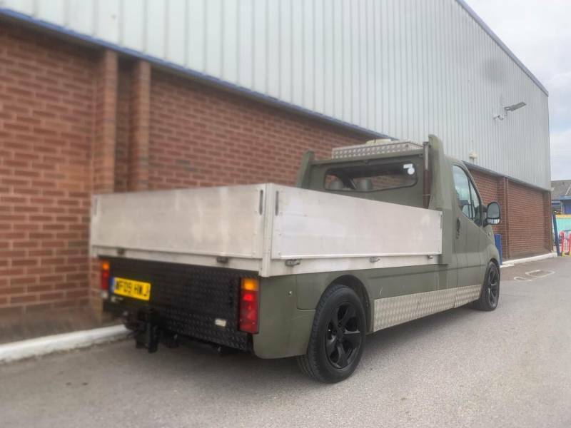 Renault Trafic Pcll29dci 115 Platform Cab - 2009 Green #6
