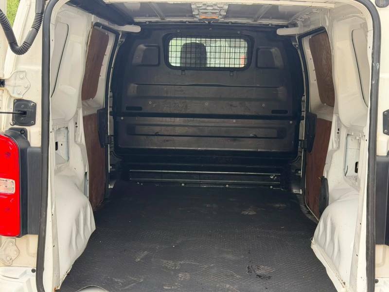 Toyota PROACE 1.6D 115 Comfort Van - 2016 White #11