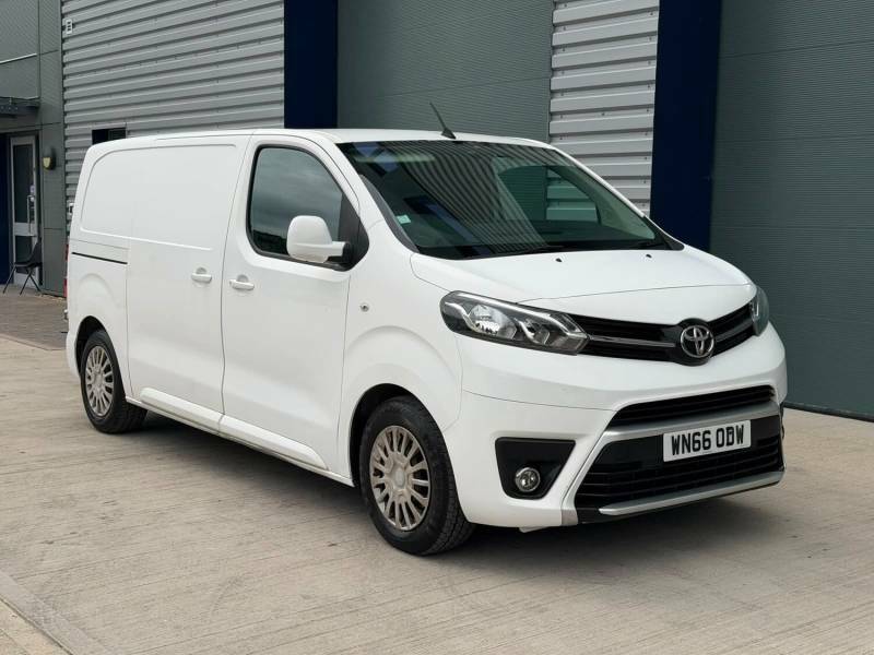 Toyota PROACE 1.6D 115 Comfort Van - 2016 White #2