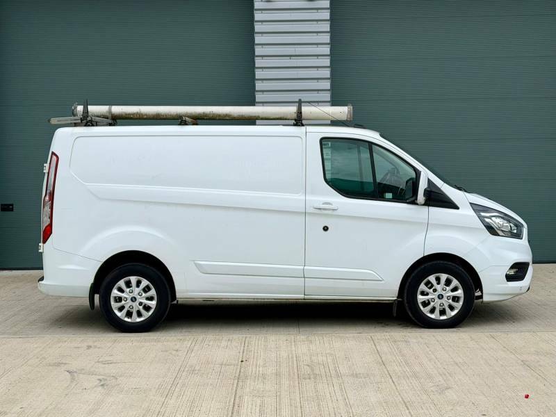 Ford Transit Custom 2.0 Ecoblue 130Ps Low Roof Limited Van - 2020 MT70KCJ White #4