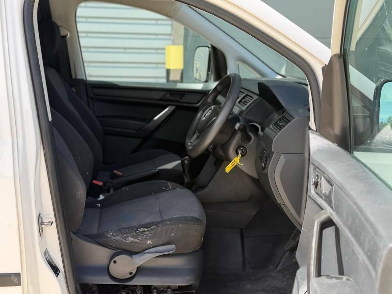 Volkswagen Caddy Maxi 2L Maxi Black #7
