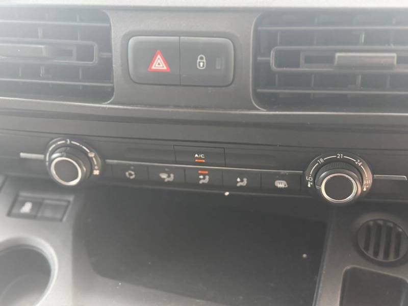 Peugeot Partner 1.6 Bluehdi 1000 Professional Standard Panel Van S White #13
