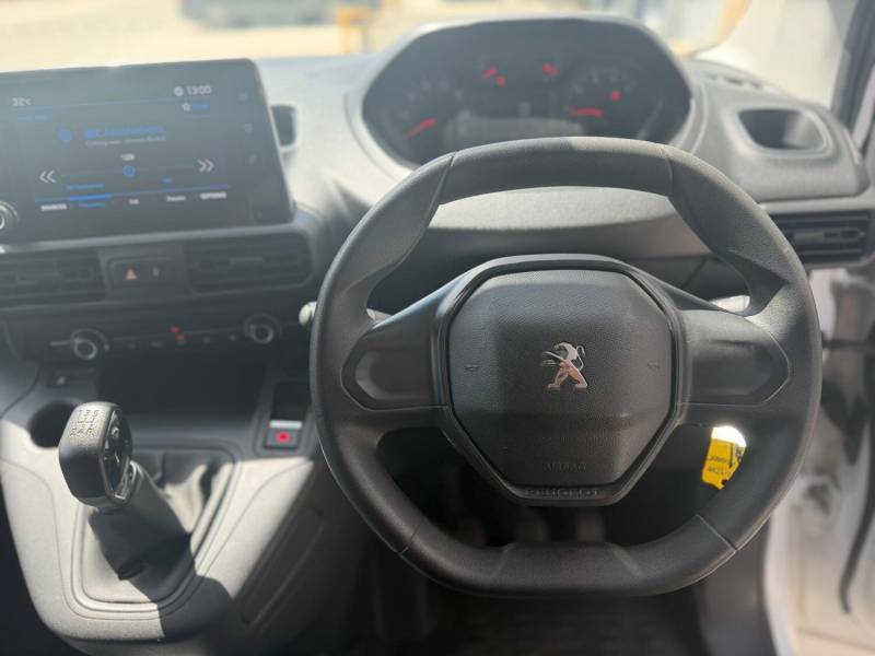 Peugeot Partner 1.6 Bluehdi 1000 Professional Standard Panel Van S White #10