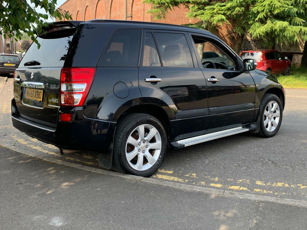Suzuki Grand Vitara Sz5 Black #3