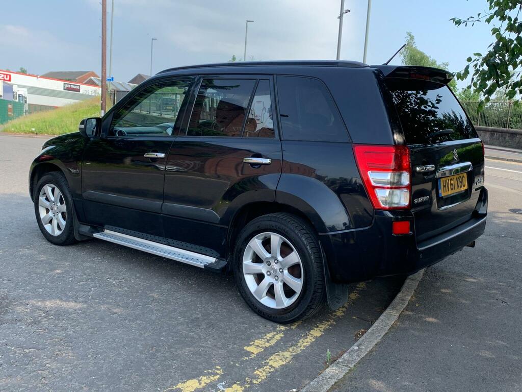 Suzuki Grand Vitara Sz5 Black #4