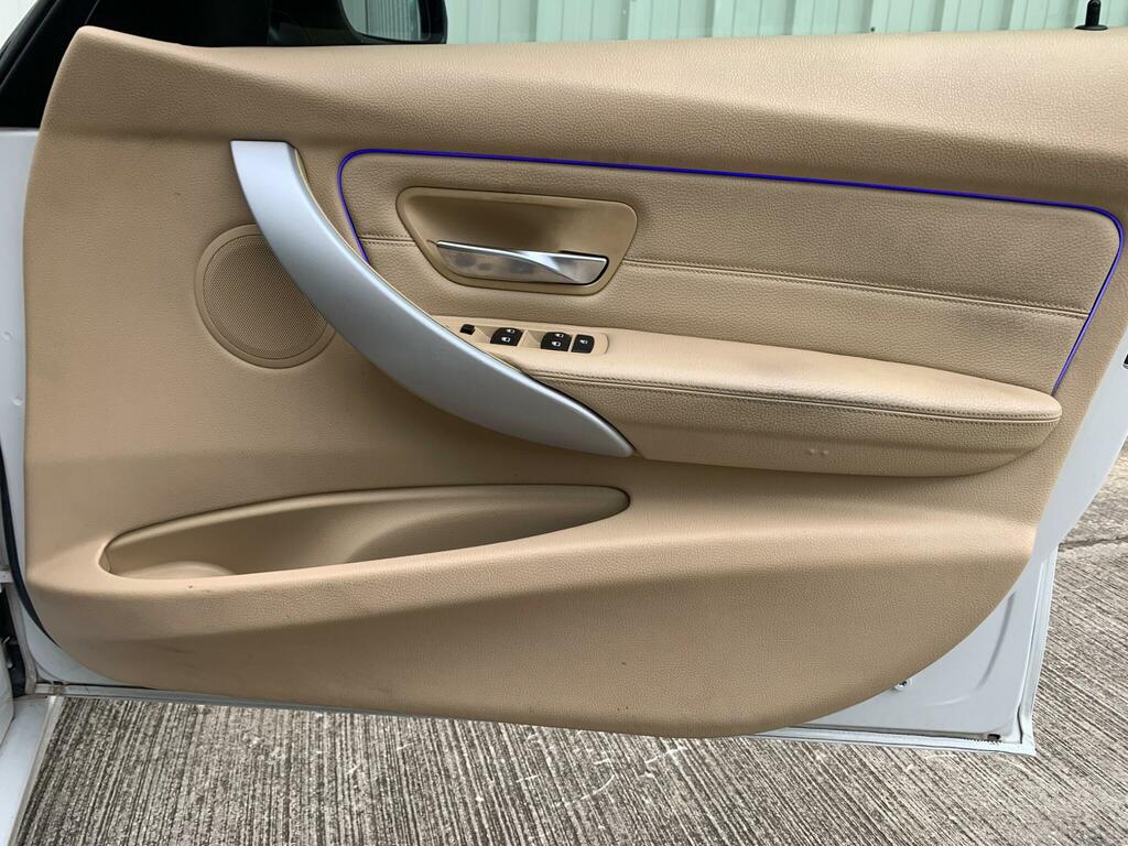 BMW 3 Series 320D Efficientdynamics Blue #30