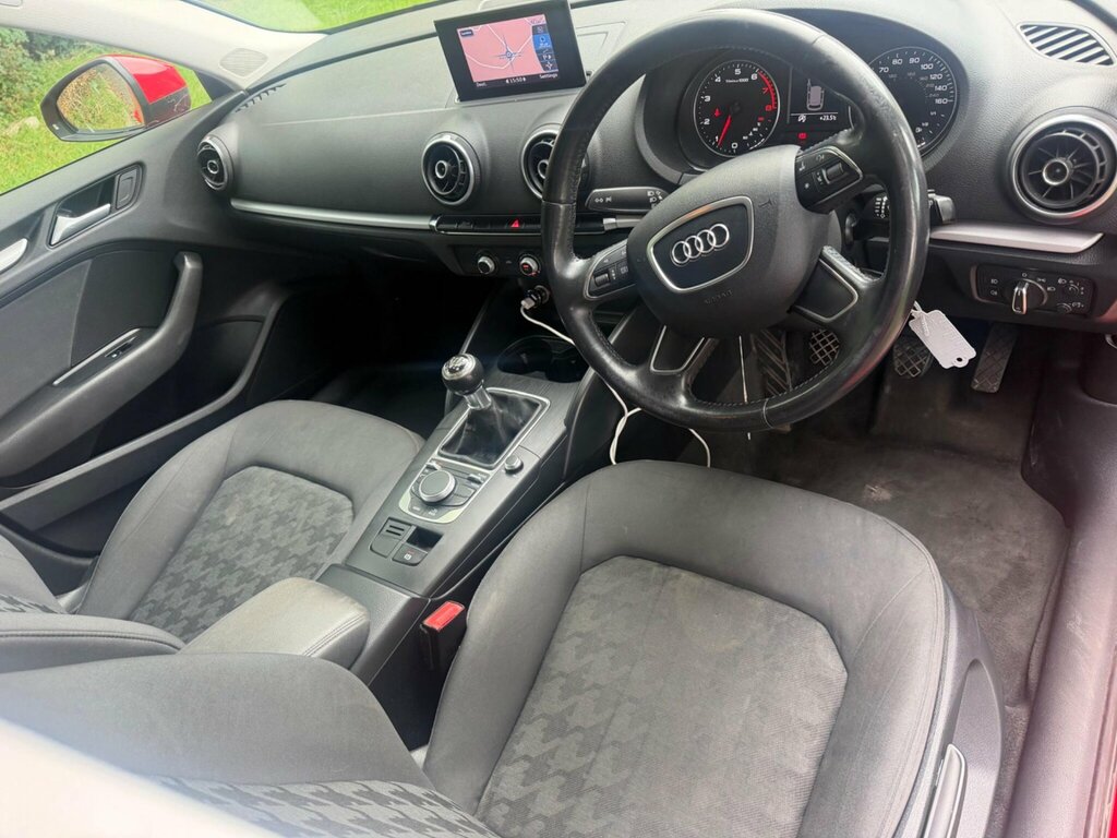 Audi A3 1.2 Tfsi Se Sportback Euro 6 Ss Red #6