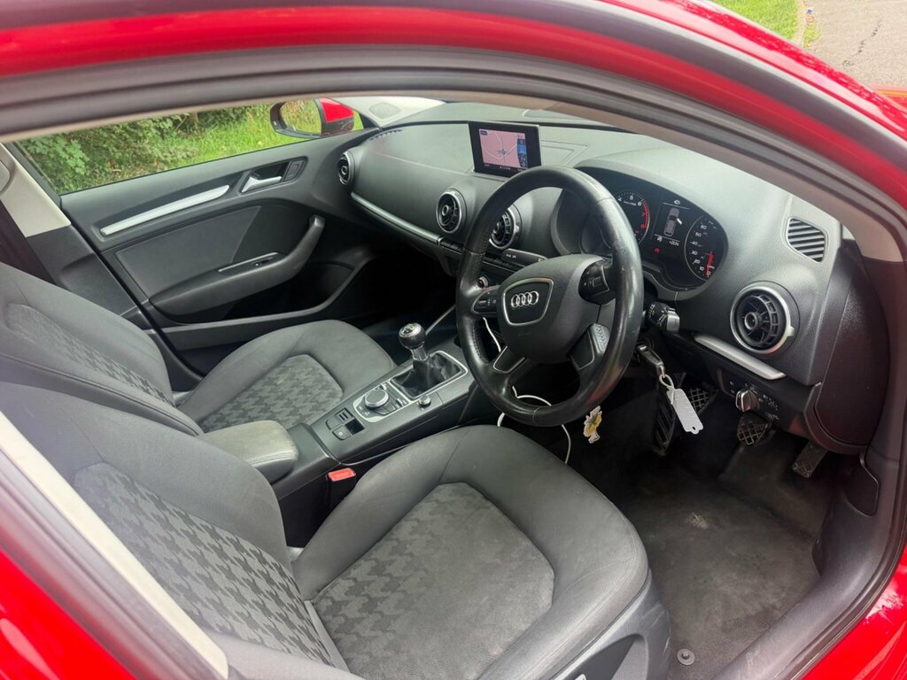 Audi A3 1.2 Tfsi Se Sportback Euro 6 Ss Red #5