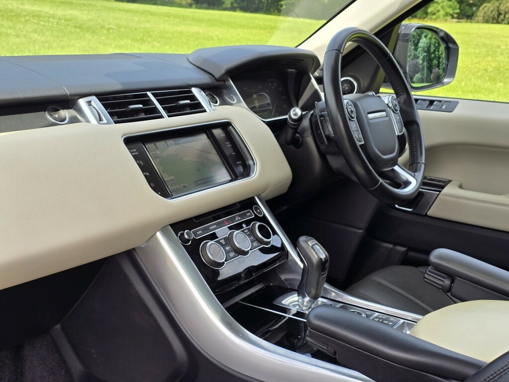 Land Rover Range Rover Sport 3.0 Sd V6 Hse Dynamic White #5
