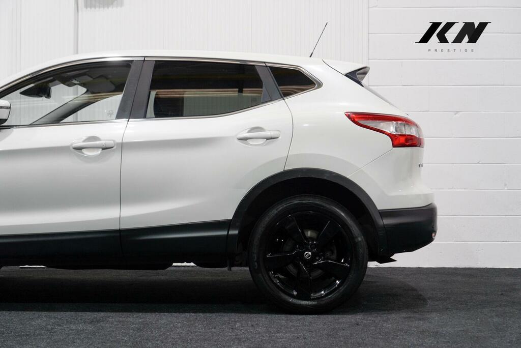 Nissan Qashqai Dci Tekna Xtronic Black #14
