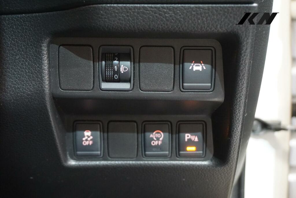 Nissan Qashqai Dci Tekna Xtronic Black #29