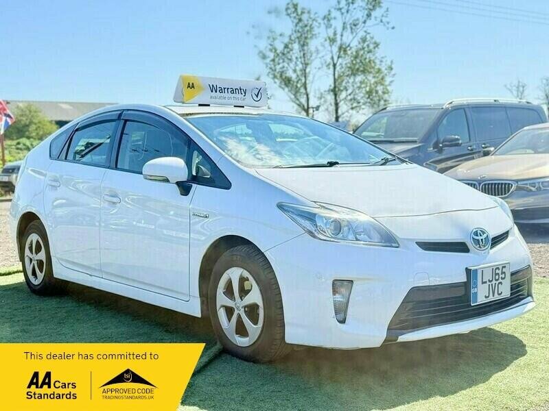 Toyota Prius 1.8 Vvt-h T Spirit Cvt Euro 5 Ss LJ65JVC White #2