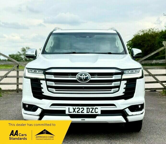 Toyota Land Cruiser Zx 3.4 Estate 7 Seats Euro 6 White #6