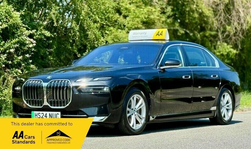 BMW i7 50 105.7Kwh Excellence Edrive Black #4
