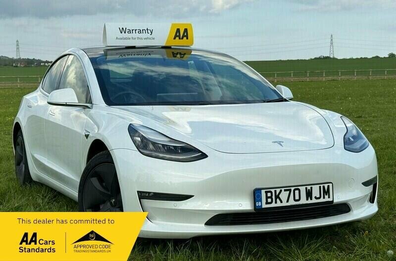 Tesla Model 3 Dual Motor Long Range 4Wde BK70WJM White