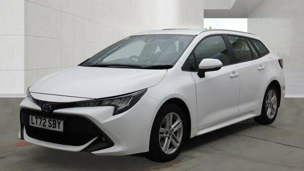 Toyota Corolla 1.8 Vvt-h Icon Touring Sports Cvt Euro 6 Ss White