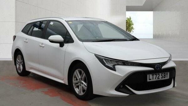 Toyota Corolla 1.8 Vvt-h Icon Touring Sports Cvt Euro 6 Ss LT72SBY White #2