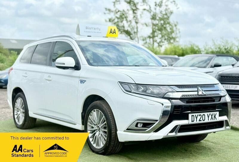 Mitsubishi Outlander 2.4H Twinmotor 13.8Kwh Exceed Cvt 4Wd Euro 6 Ss White