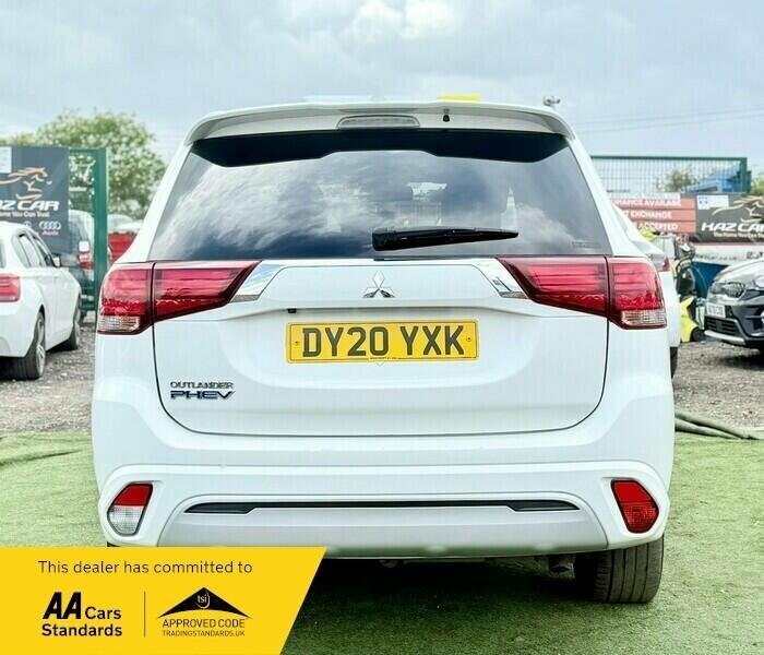 Mitsubishi Outlander 2.4H Twinmotor 13.8Kwh Exceed Cvt 4Wd Euro 6 Ss White #5