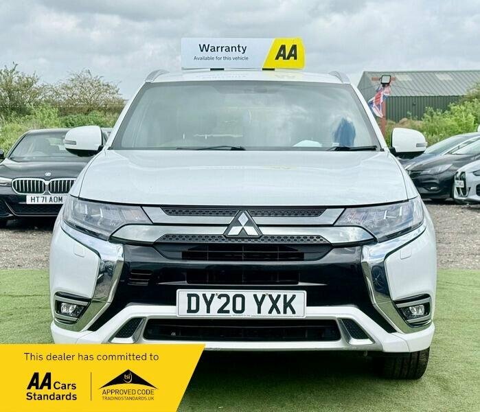 Mitsubishi Outlander 2.4H Twinmotor 13.8Kwh Exceed Cvt 4Wd Euro 6 Ss White #2
