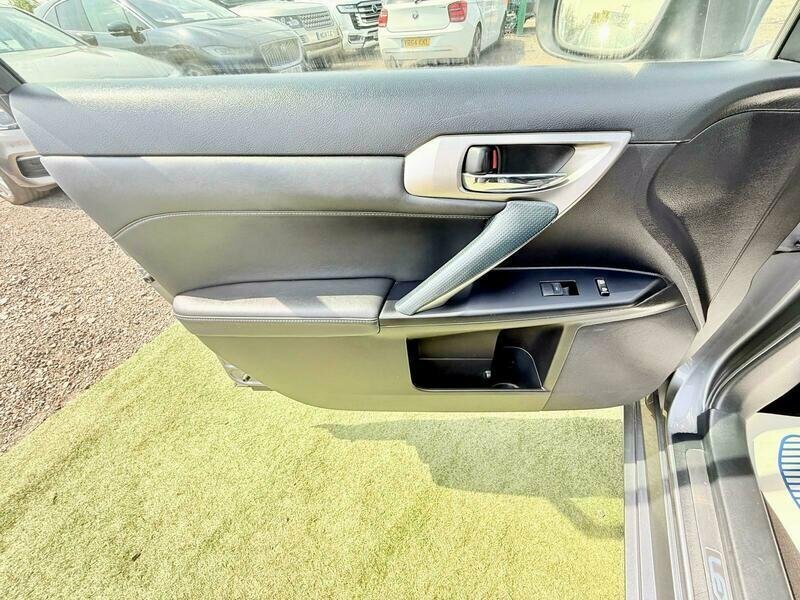Lexus CT 1.8 200H Luxury Hatchback Hybrid Cvt Eu Black #9