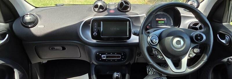 Smart Forfour 60Kw Eq Prime Exclusive 17Kwh 22Kwch Black #22
