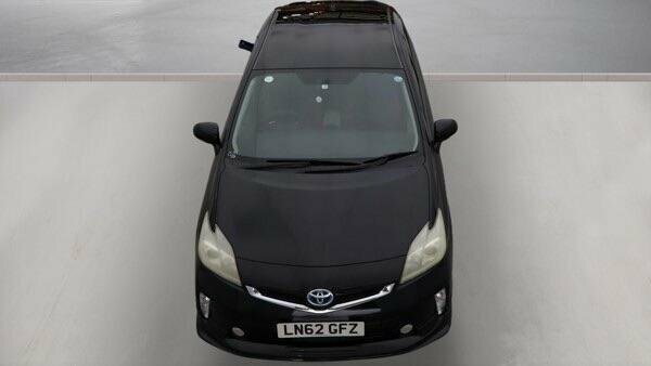 Toyota Prius 1.5 Cvt Black #4