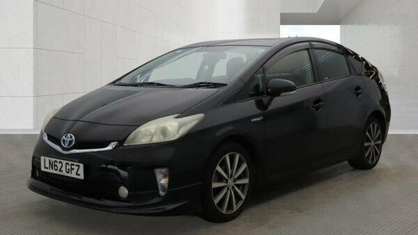 Toyota Prius 1.5 Cvt Black #5