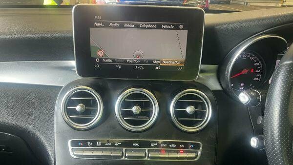Mercedes-Benz GLC Class Automatic White #11