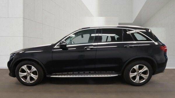 Mercedes-Benz GLC Class 2.1 Glc220d Sport Premium G-tronic 4Matic Euro Black #4