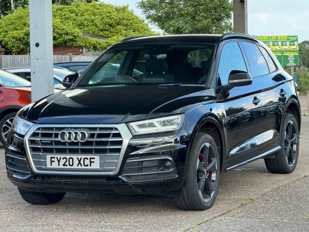 Audi Q5 2L Black Edition FY20XCF Black #3
