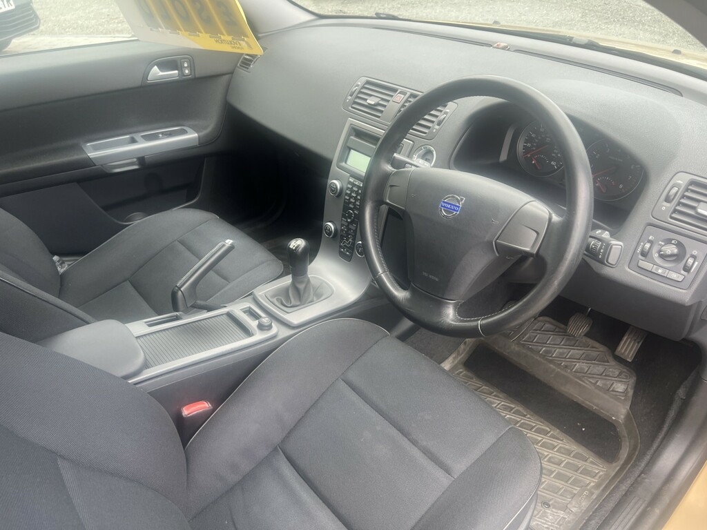 Volvo S40 D Sport Black #8