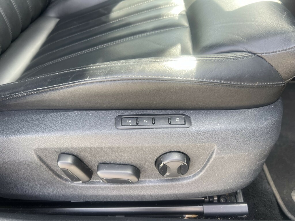 Skoda Superb Estate Green #11
