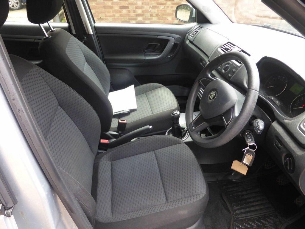 Skoda Fabia 1.2 Tsi Se Dsg Euro 5 Grey #10