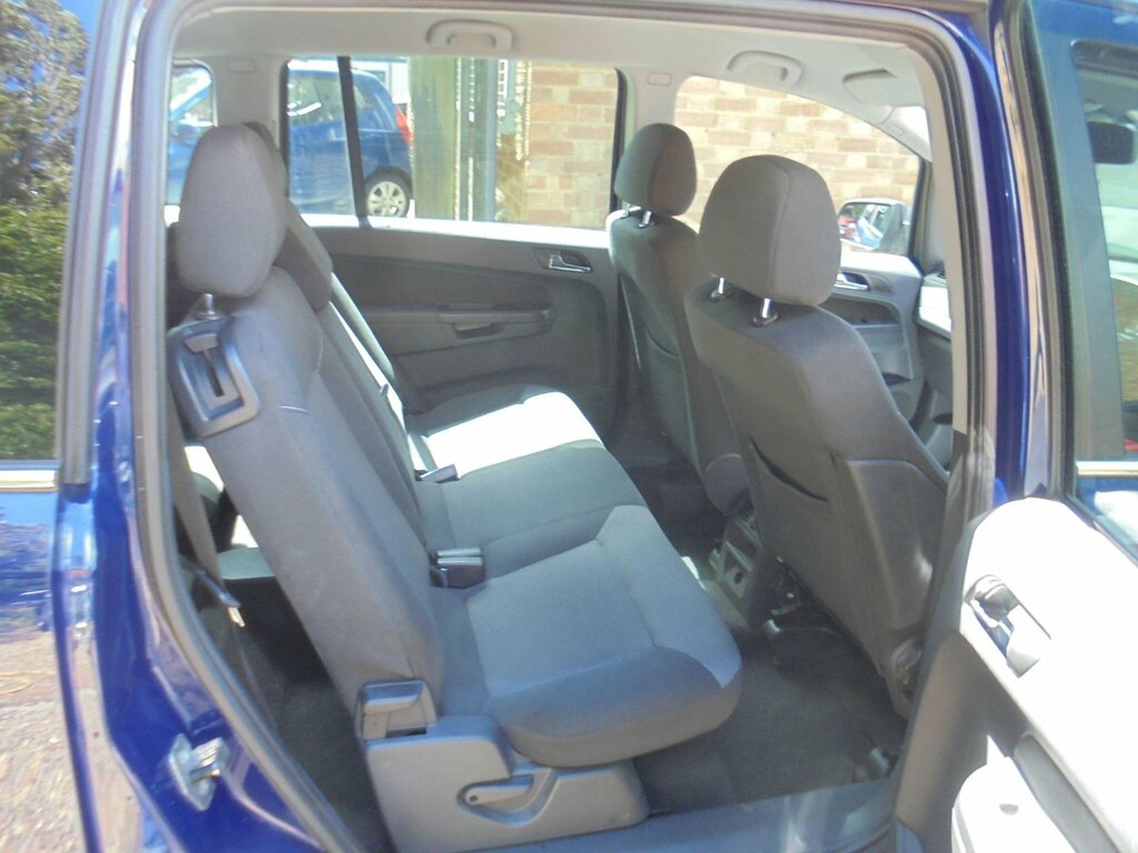 Vauxhall Zafira Design Silver #15