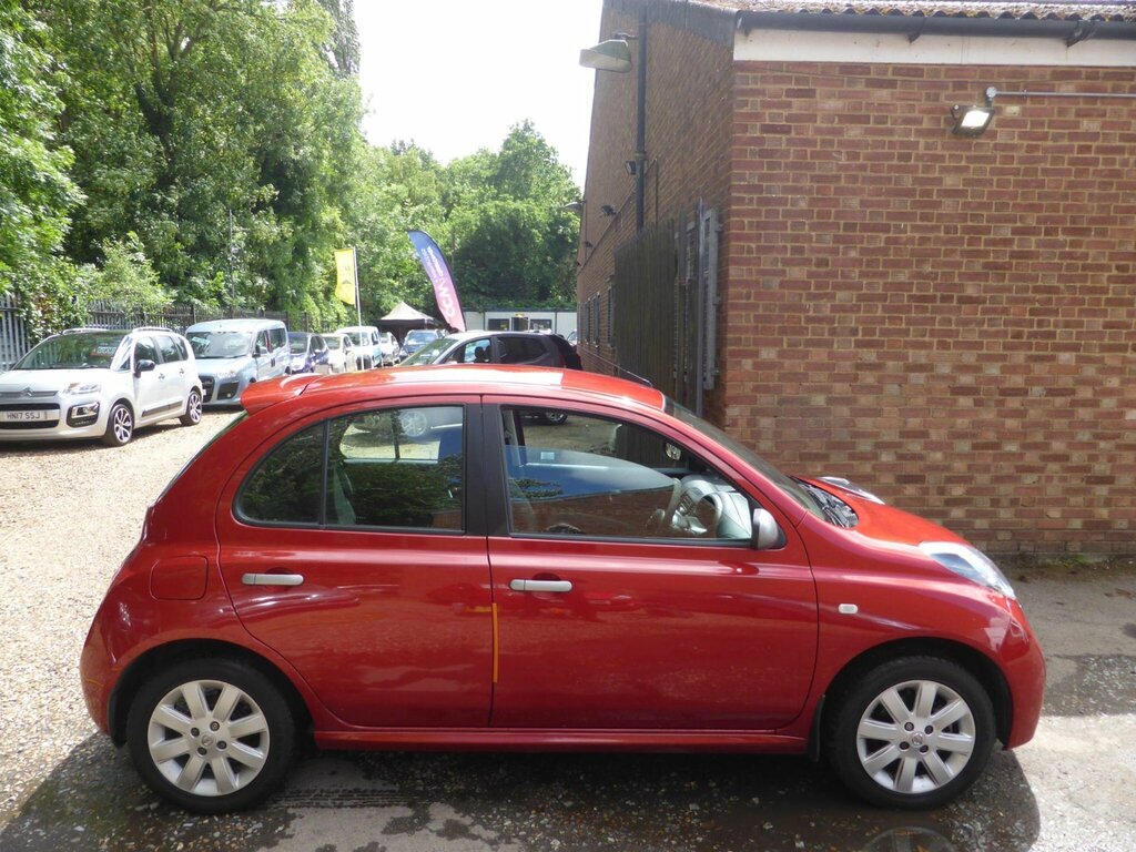 Nissan Micra 1.2 16V 25Th Anniversary Red #3