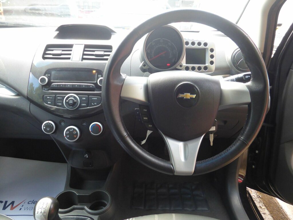 Chevrolet Spark 1.2 Ltz Black #11