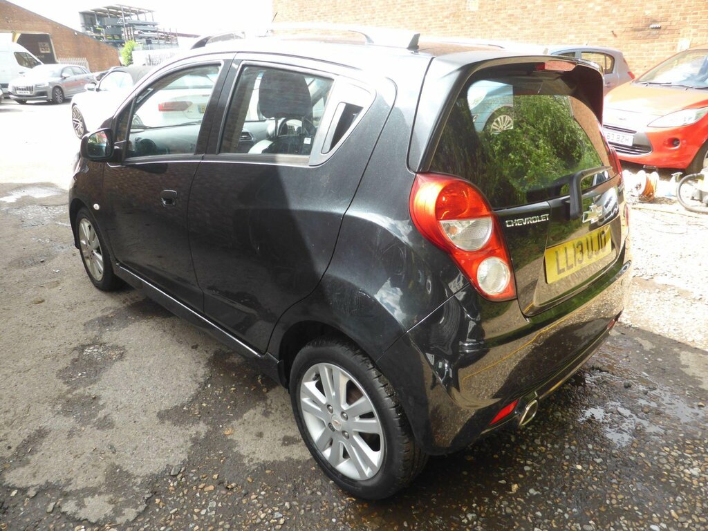 Chevrolet Spark 1.2I Ltz Euro 5 Black #6