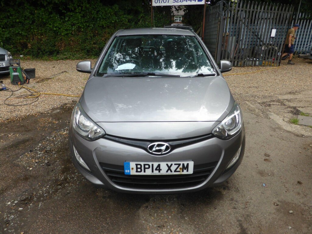 Hyundai I20 1.2 Active Euro 5 Grey #4