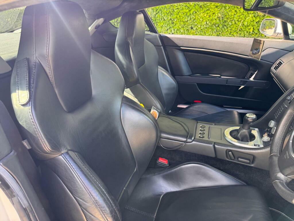 Aston Martin Vantage 4.3 V8 Euro 4  #28