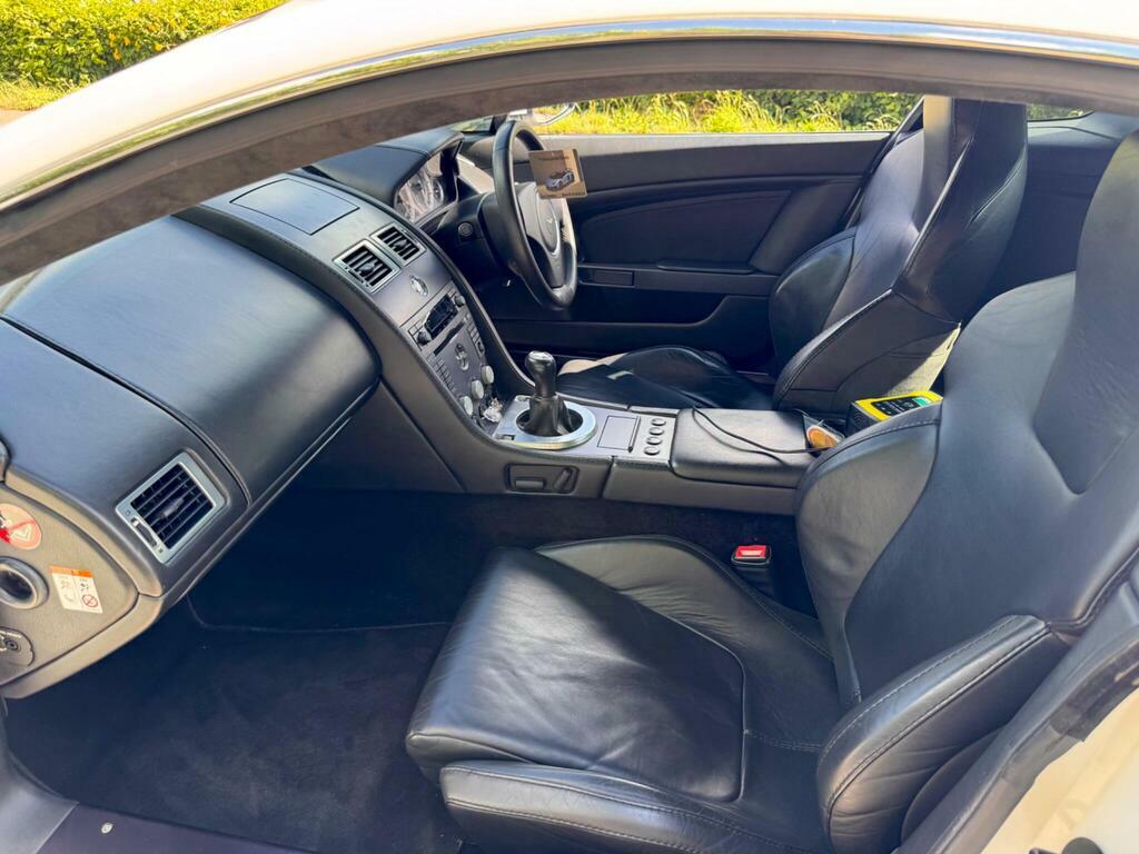 Aston Martin Vantage 4.3 V8 Euro 4  #24