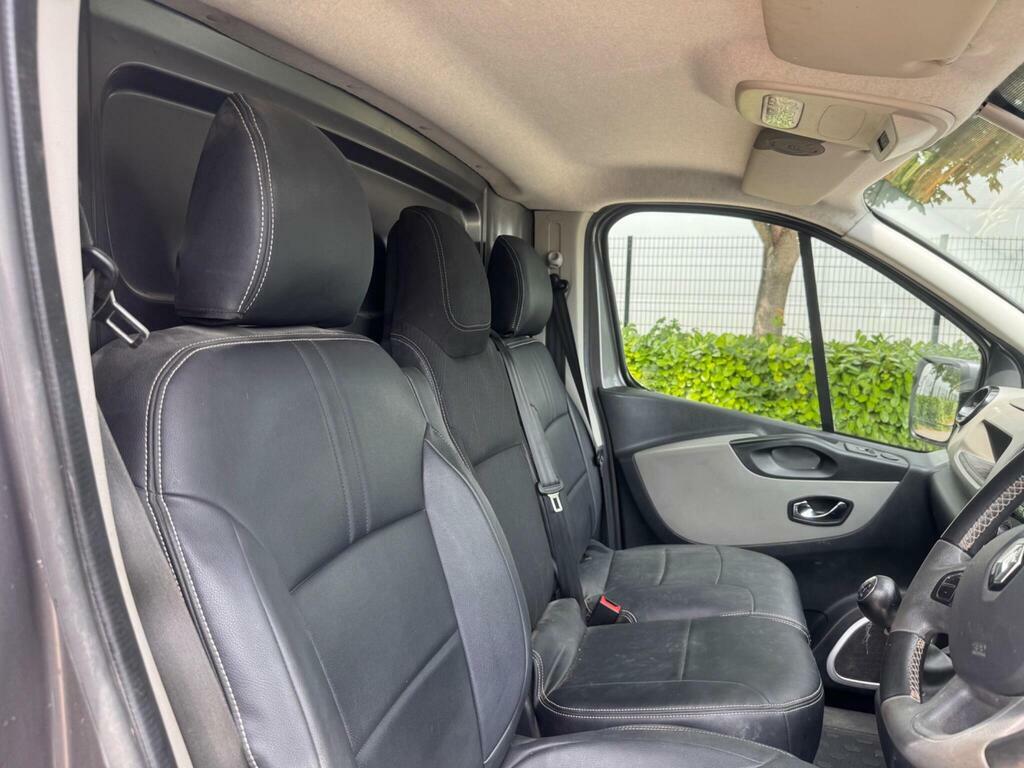 Renault Trafic 1.6L Sl27 Sport Nav Black #30