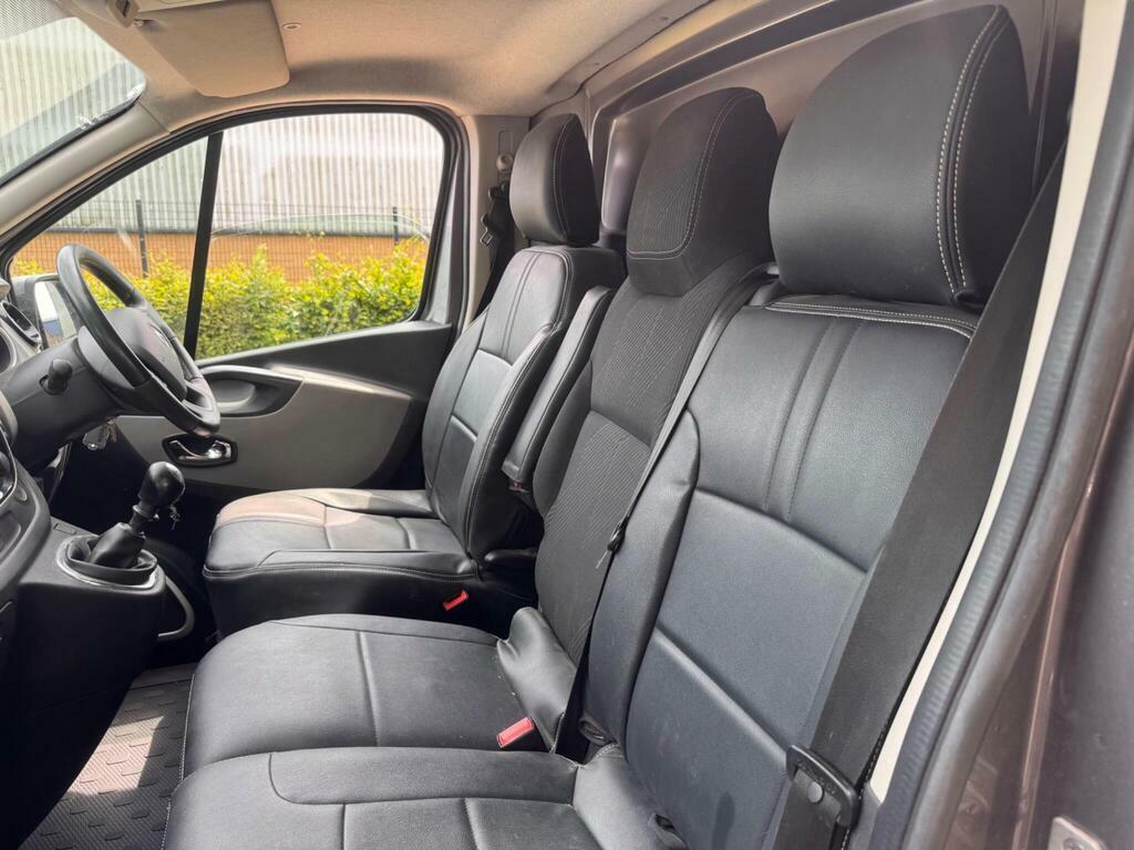 Renault Trafic 1.6L Sl27 Sport Nav Black #28