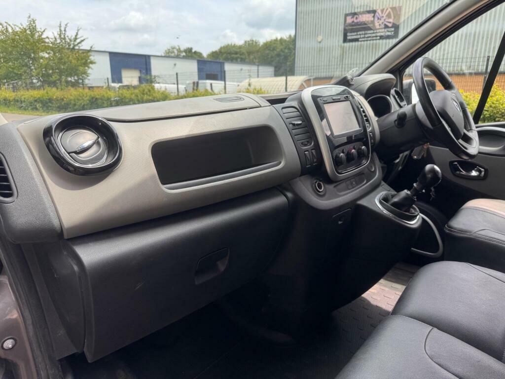 Renault Trafic 1.6L Sl27 Sport Nav Black #29