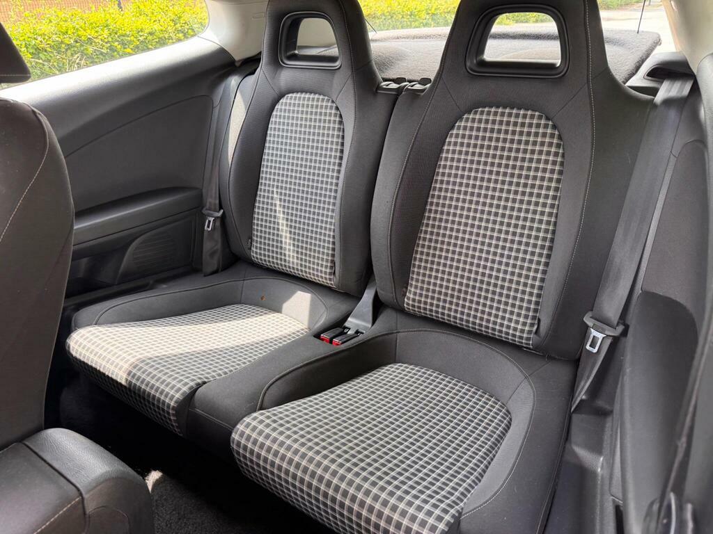Volkswagen Scirocco 1.4L Gt Black Edition White #26