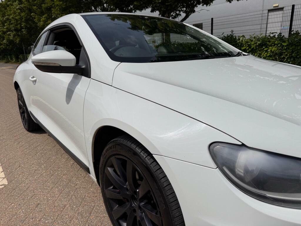 Volkswagen Scirocco 1.4L Gt Black Edition White #9