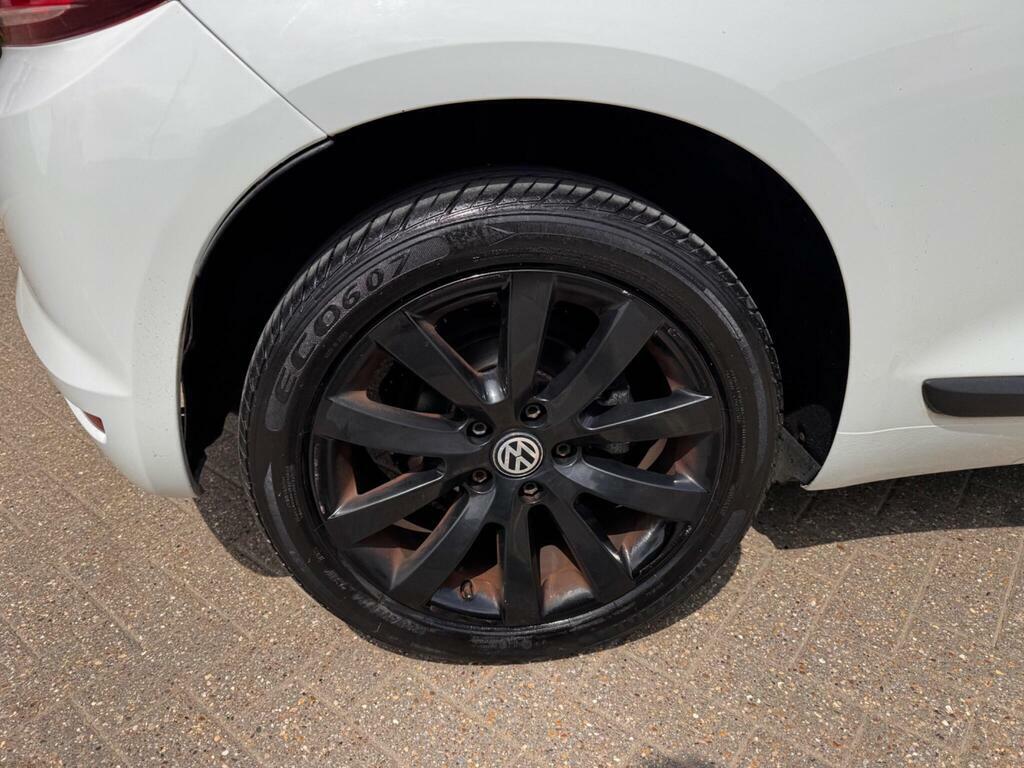 Volkswagen Scirocco 1.4L Gt Black Edition White #20