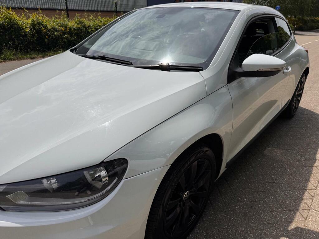Volkswagen Scirocco 1.4L Gt Black Edition White #10