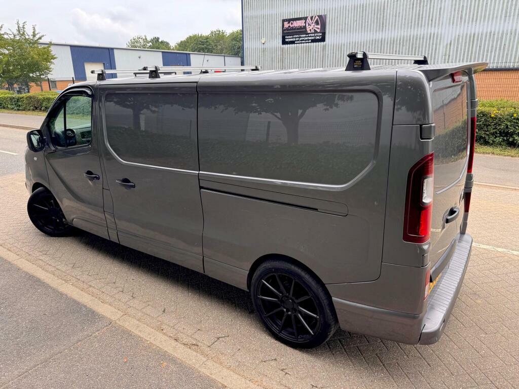 Vauxhall Vivaro 1.6 Cdti 2900 Biturbo Ecotec Limited Edition Nav L Grey #4